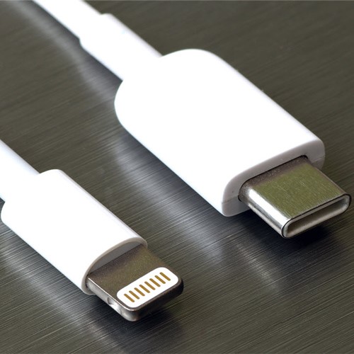 نحوه تشخیص کابل اصلی آیفون از تقلبی